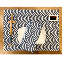 CosyAurora Placemats 30 x 40 cm Navy Blue Ocean Waves for Dining Table, Set of 4