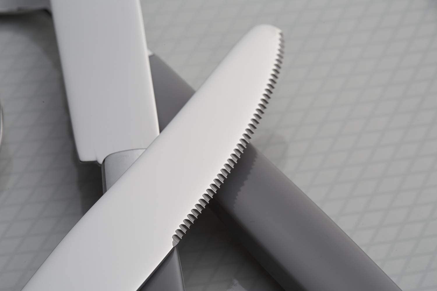 EXZACT Cutlery Set 16pcs Stainless Steel - Coloured Handles - WF23