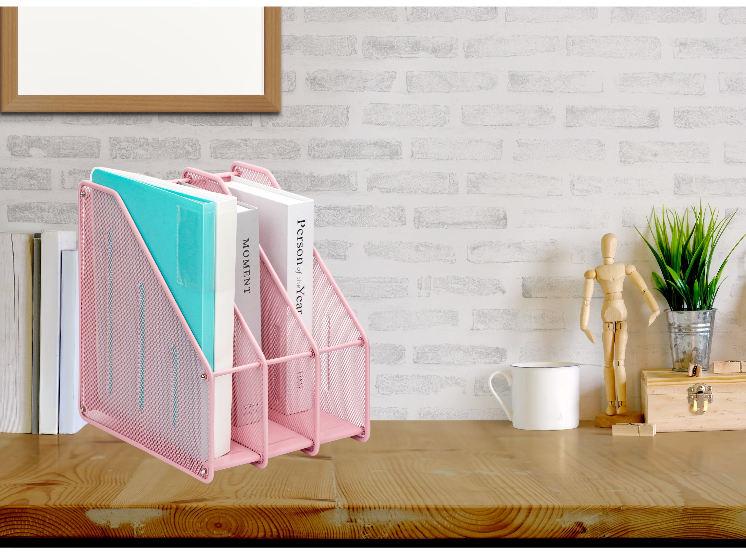 Exerz Magazine Holder Triple Rack, Mesh Metal - 3 Compartments Vertical