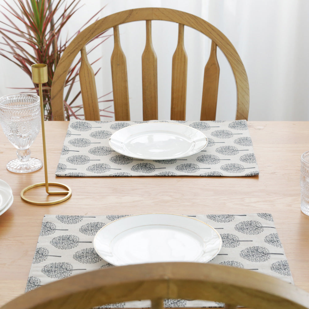 CosyAurora Mulberry Trees Linen Placemats, Set of 4, 30 x 40 cm