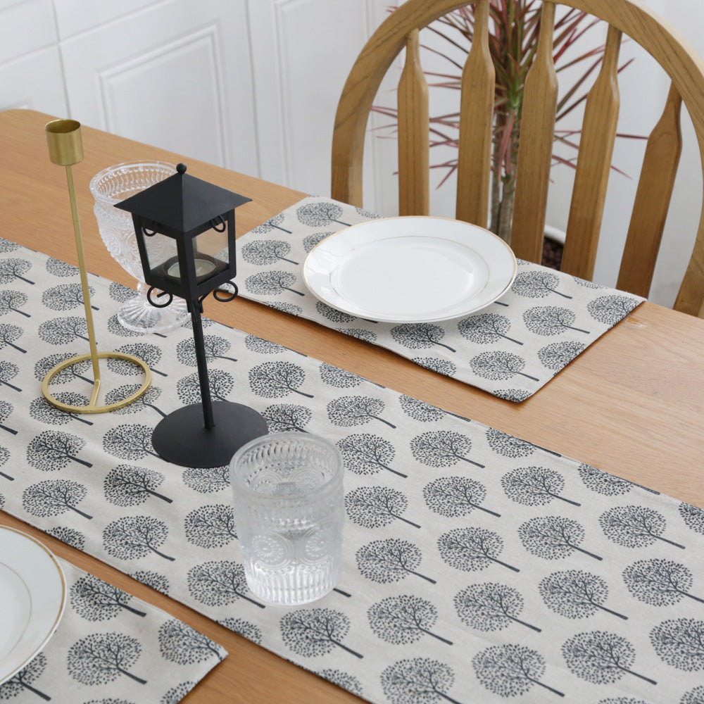 CosyAurora Mulberry Trees Linen Placemats, Set of 4, 30 x 40 cm