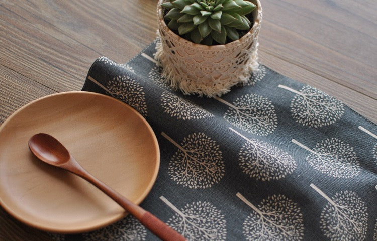 CosyAurora Mulberry Trees Linen Placemats, Set of 4, 30 x 40 cm