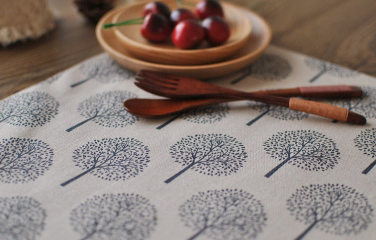 CosyAurora Mulberry Trees Linen Placemats, Set of 4, 30 x 40 cm