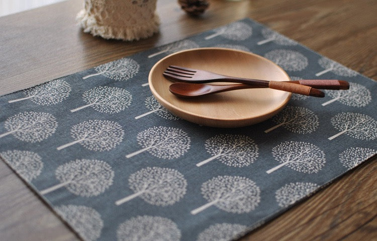 CosyAurora Mulberry Trees Linen Placemats, Set of 4, 30 x 40 cm